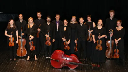 A Distant Light Shines – Music from New Zealand, Lebanon and Latvia – Amalia Hall (violin) and the United Strings of Europe