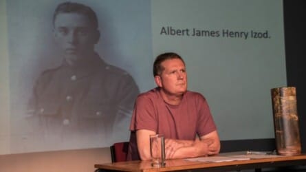 Alan, Alec and Bert: A Solo Performance by David Izod