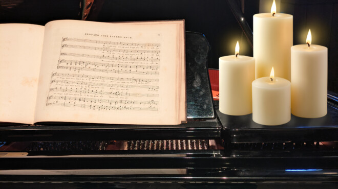Electric Voice Theatre: Winter Carols by Candlelight